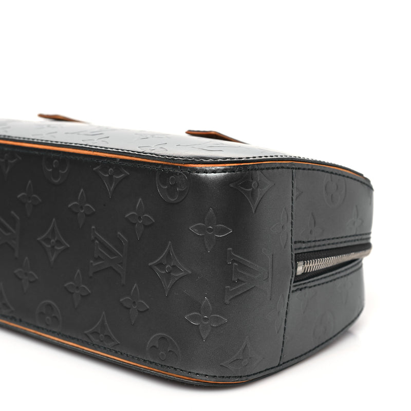 Louis Vuitton Mat Shelton Blue