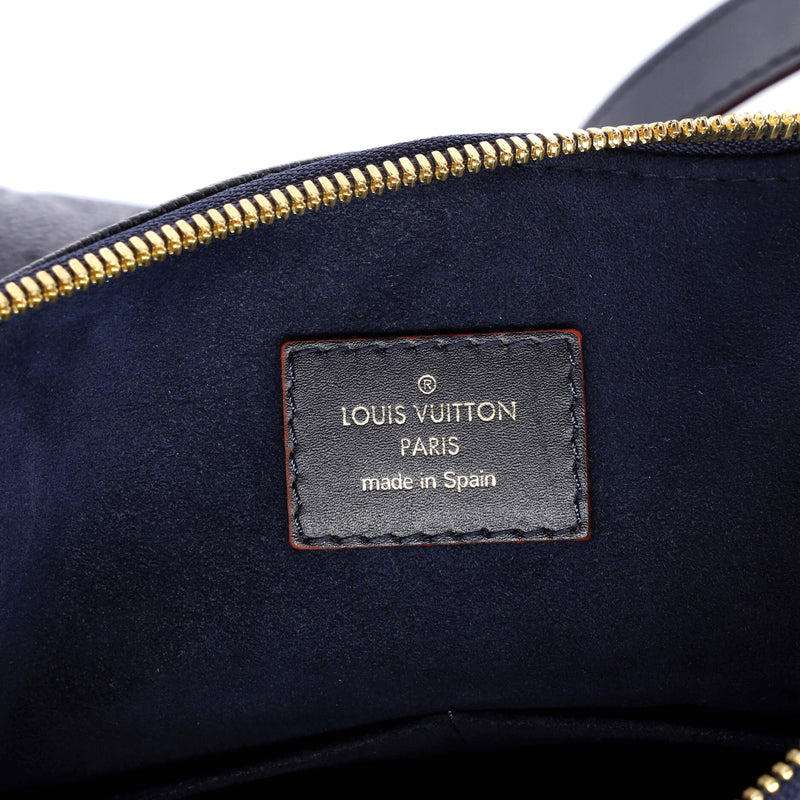 Louis Vuitton V Tote Empreinte Leather