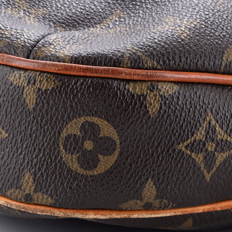 Louis Vuitton Odeon Handbag Canvas Mm