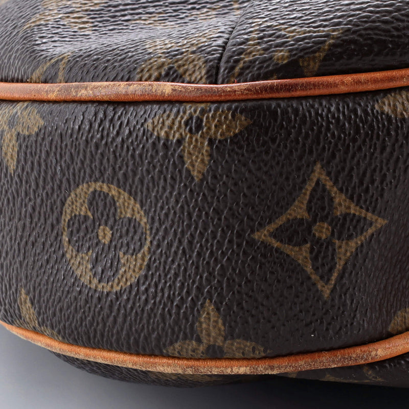 Louis Vuitton Odeon Handbag Canvas Mm