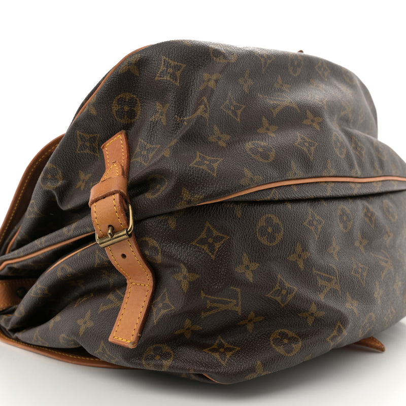 Louis Vuitton Saumur 35