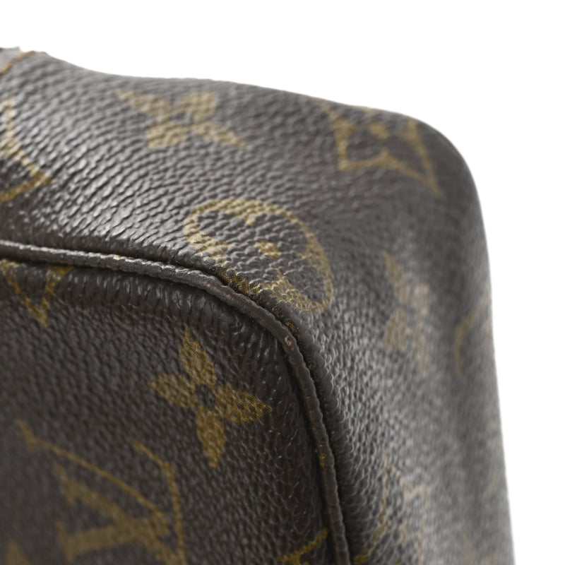 Louis Vuitton Trousse Toilette 23