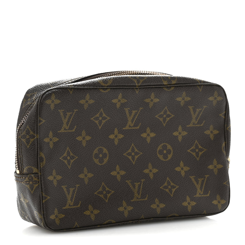 Louis Vuitton Trousse Toilette 23