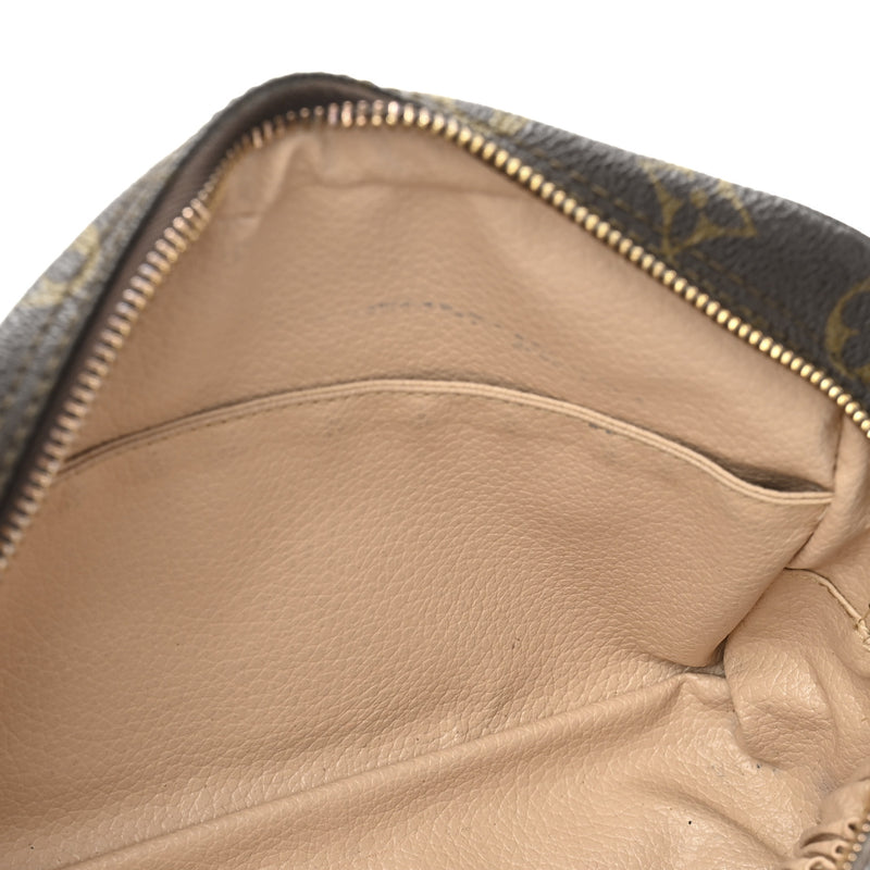 Louis Vuitton Trousse Toilette 23