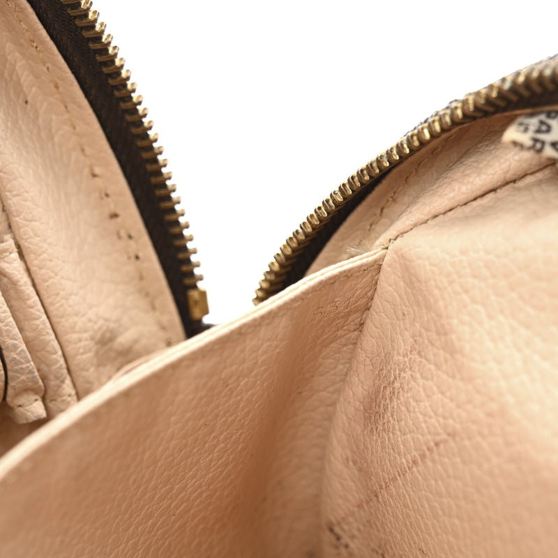 Louis Vuitton Trousse Toilette 23
