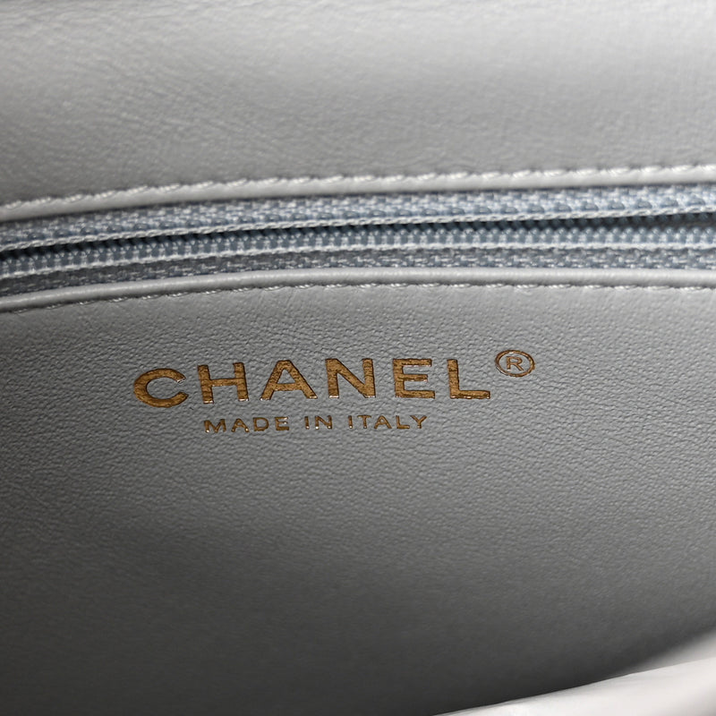 Chanel Lambskin Chevron Quilted Large