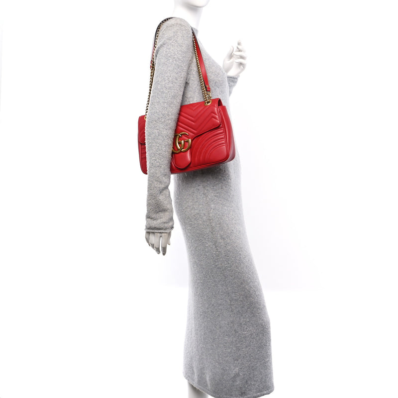 Gucci Calfskin Matelasse Medium Gg