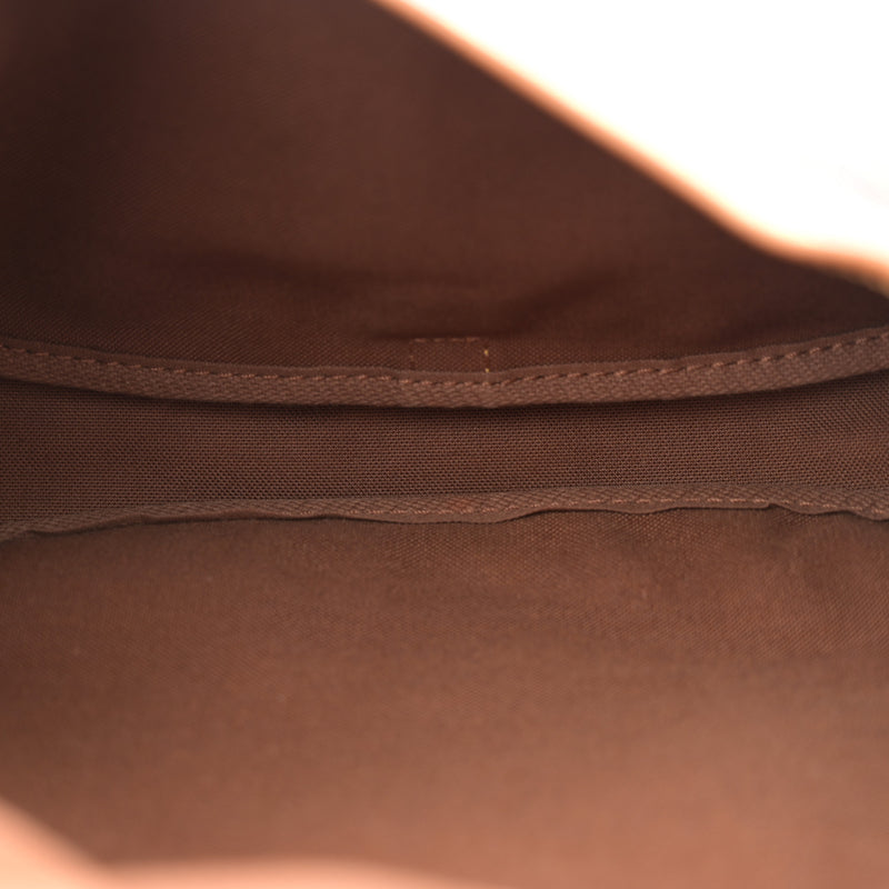 Louis Vuitton Saumur 30