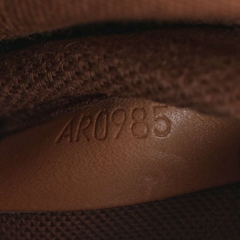 Louis Vuitton Saumur 30