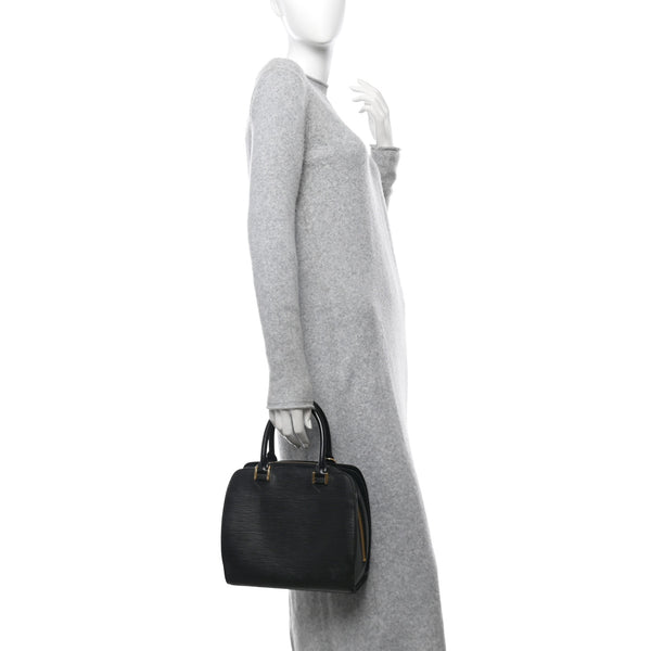 Louis Vuitton Epi Pont-Neuf Black