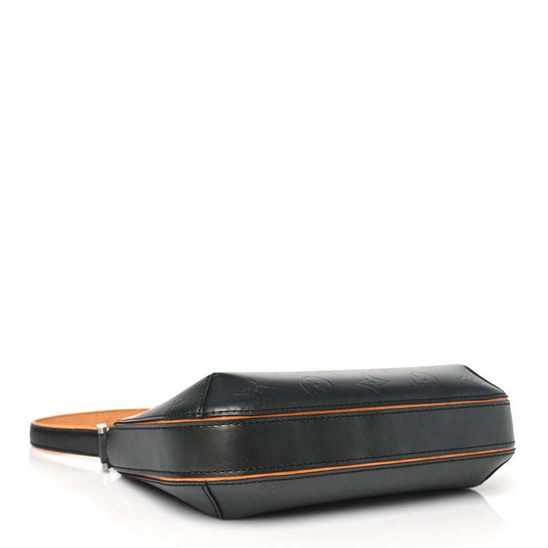Louis Vuitton Mat Fowler Black