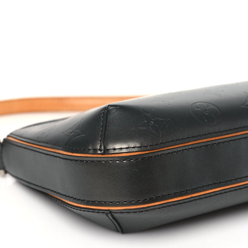 Louis Vuitton Mat Fowler Black
