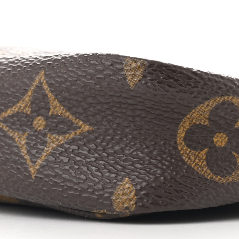 Louis Vuitton Pochette Accessories
