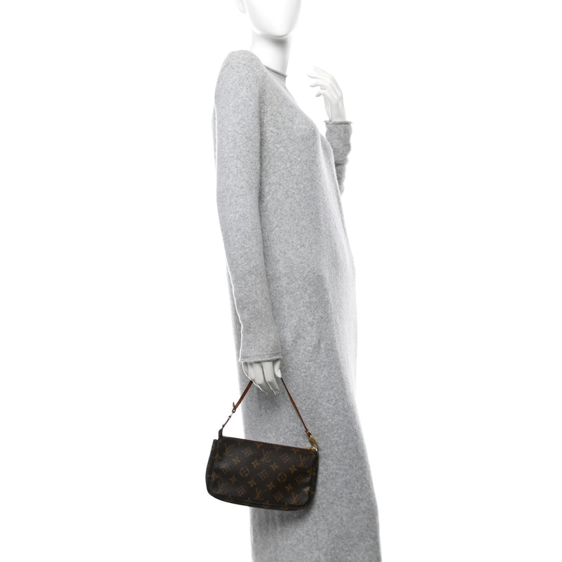 Louis Vuitton Pochette Accessories