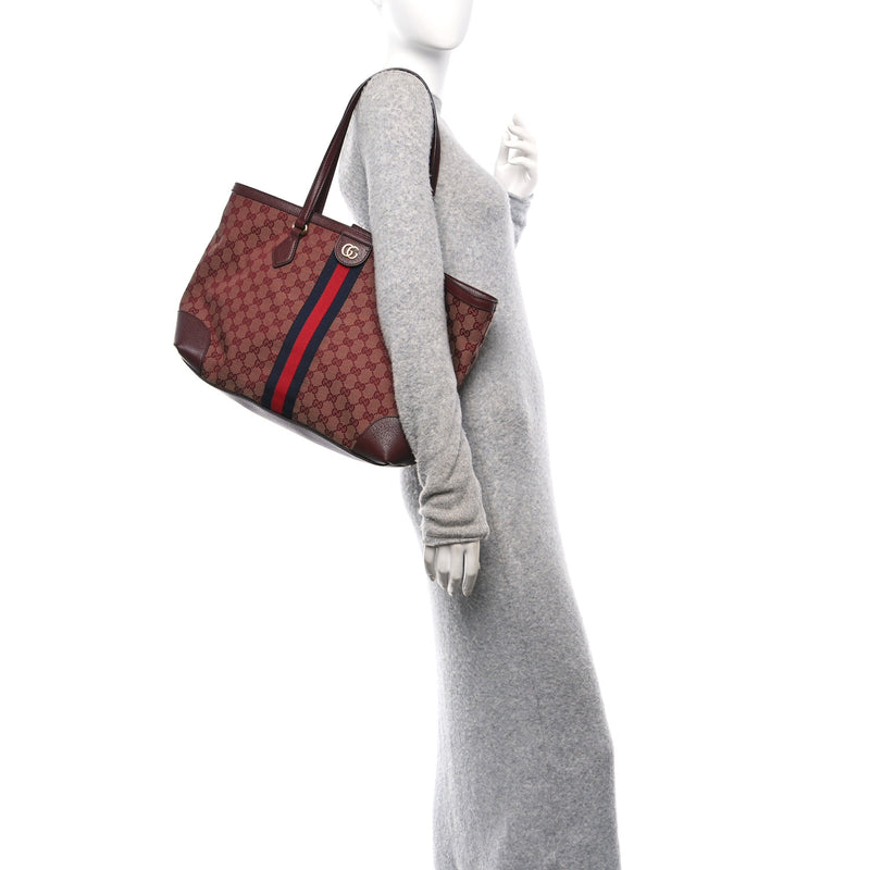 Gucci Textured Dollar Calfskin Web