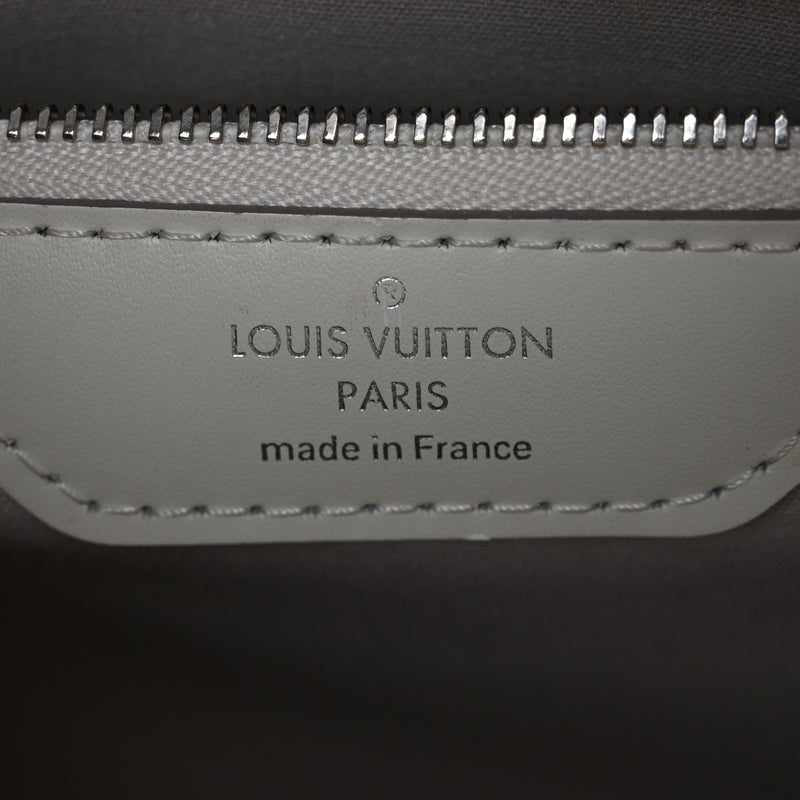Louis Vuitton Epi Brea Mm Ivory