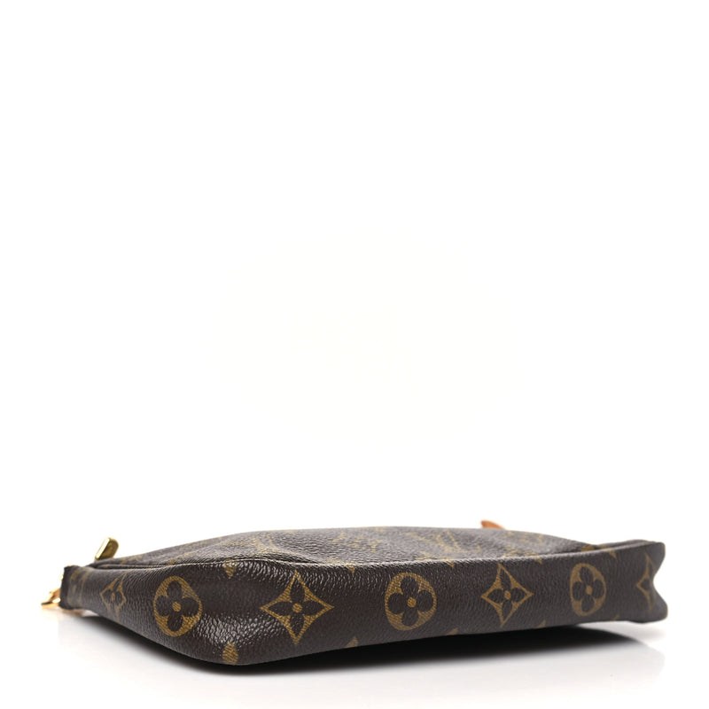 Louis Vuitton Pochette Accessories