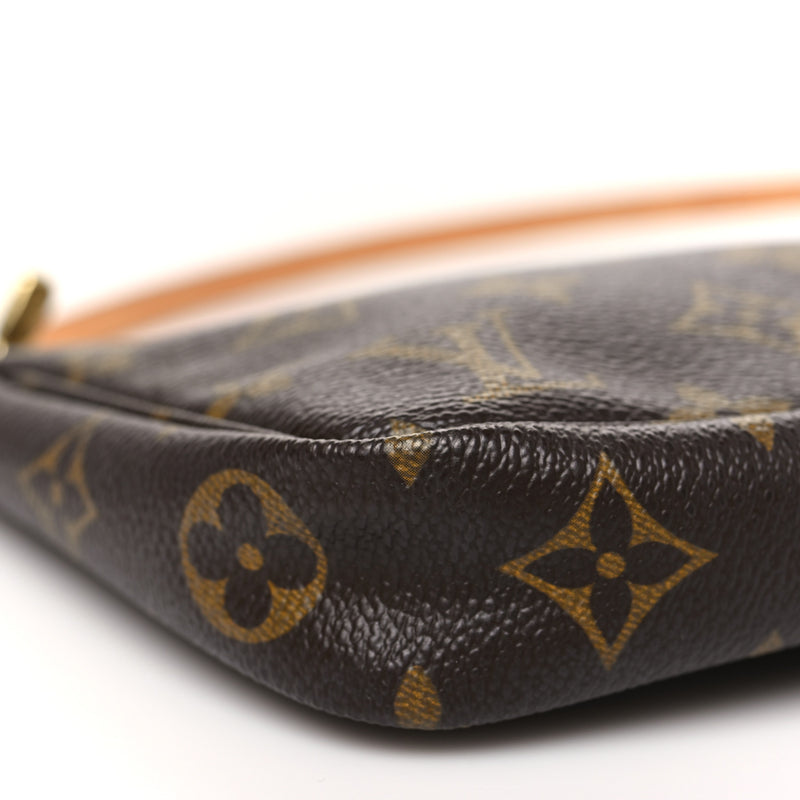 Louis Vuitton Pochette Accessories