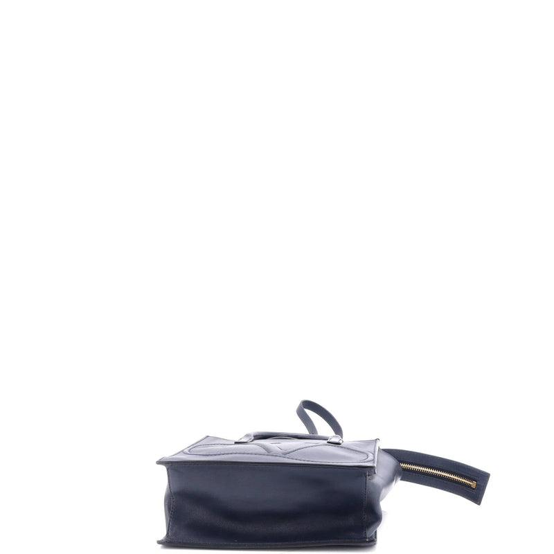 Valentino Garavani Vlogo Walk Tote