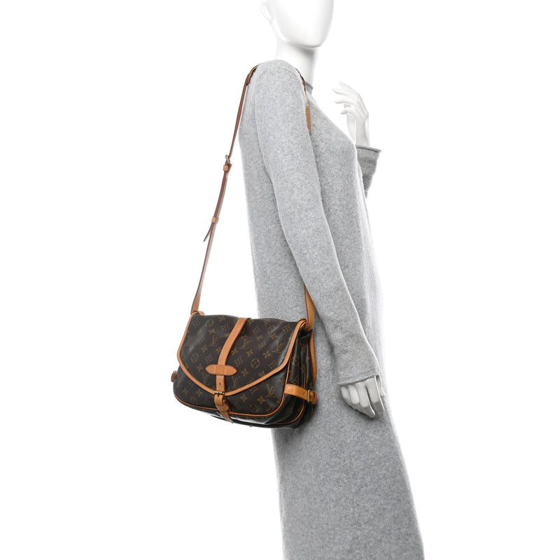 Louis Vuitton Saumur 30