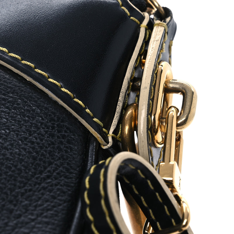 Louis Vuitton Suhali Lockit Clutch Black