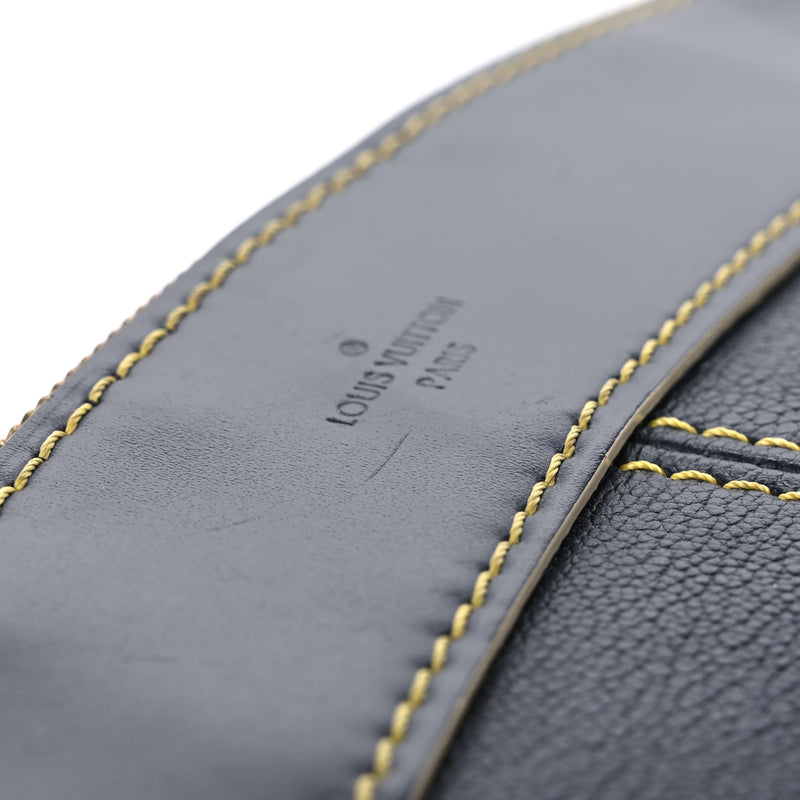 Louis Vuitton Suhali Lockit Clutch Black