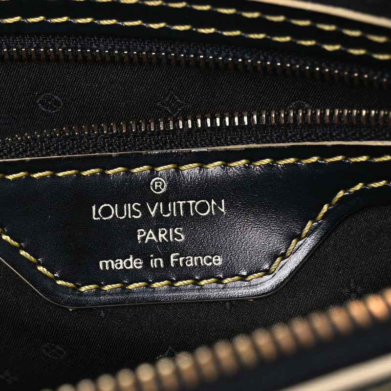 Louis Vuitton Suhali Lockit Clutch Black