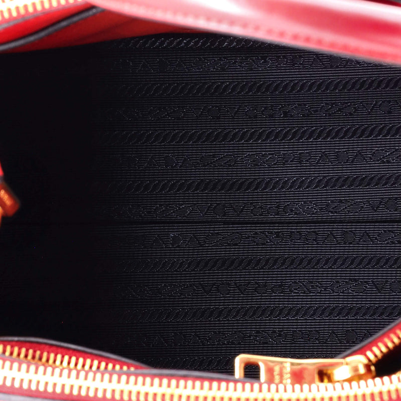 Prada Paradigme Tote Saffiano With City