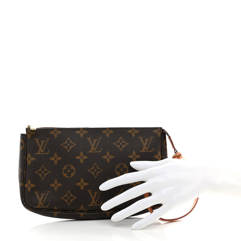 Louis Vuitton Pochette Accessories