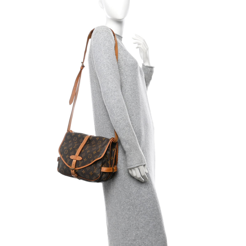Louis Vuitton Saumur 30