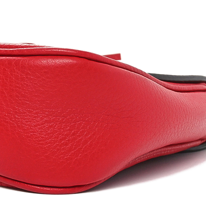 Gucci Pebbled Calfskin Medium Soho Flap