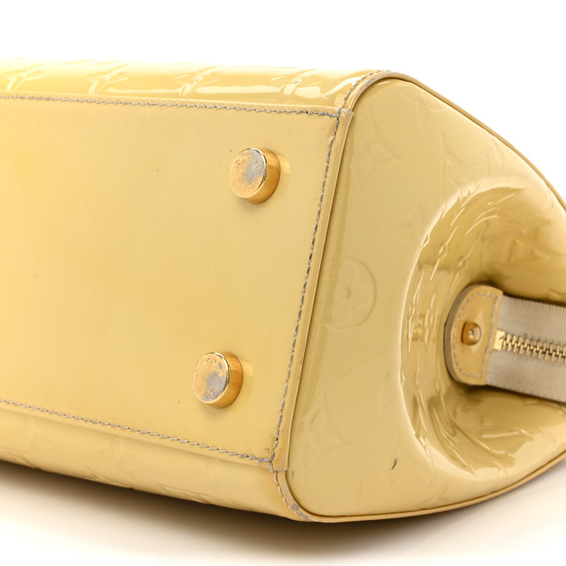 Louis Vuitton Vernis Brea Mm Blanc