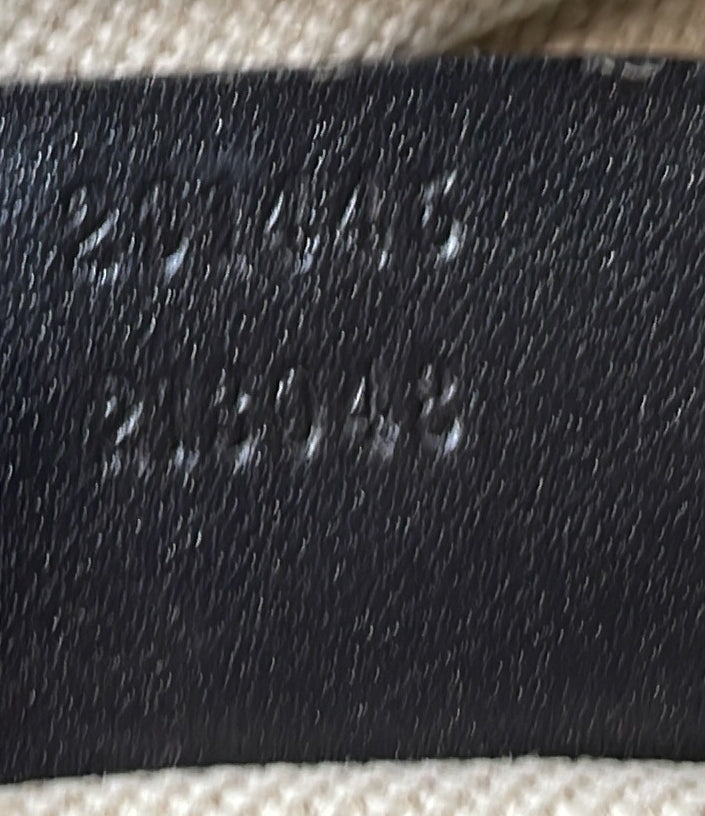 Gucci Zip Top Messenger Bag Gg Coated