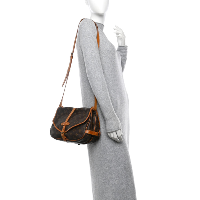 Louis Vuitton Saumur 30