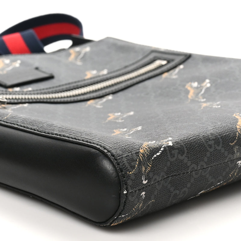 Gucci Gg Supreme Tigers Web Messenger
