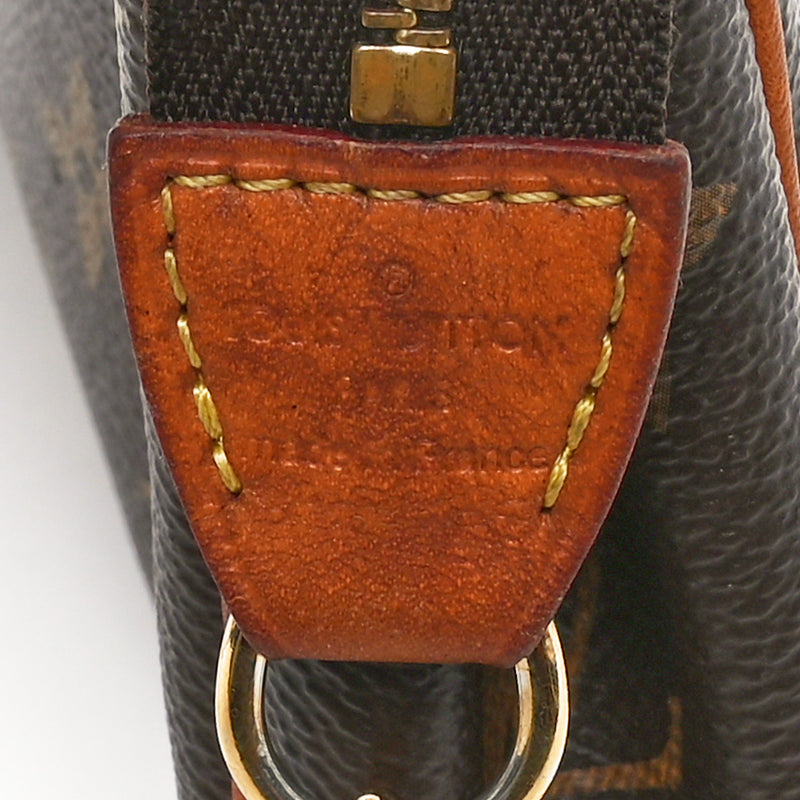 Louis Vuitton Eva Clutch