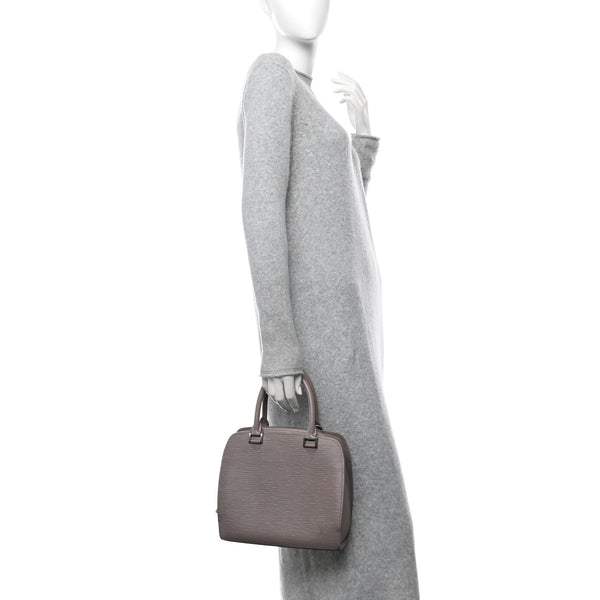 Louis Vuitton Epi Pont-Neuf Lilac