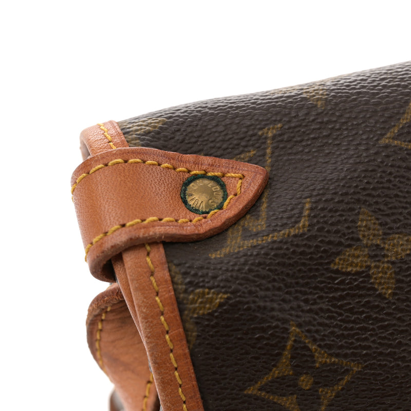 Louis Vuitton Saumur 30