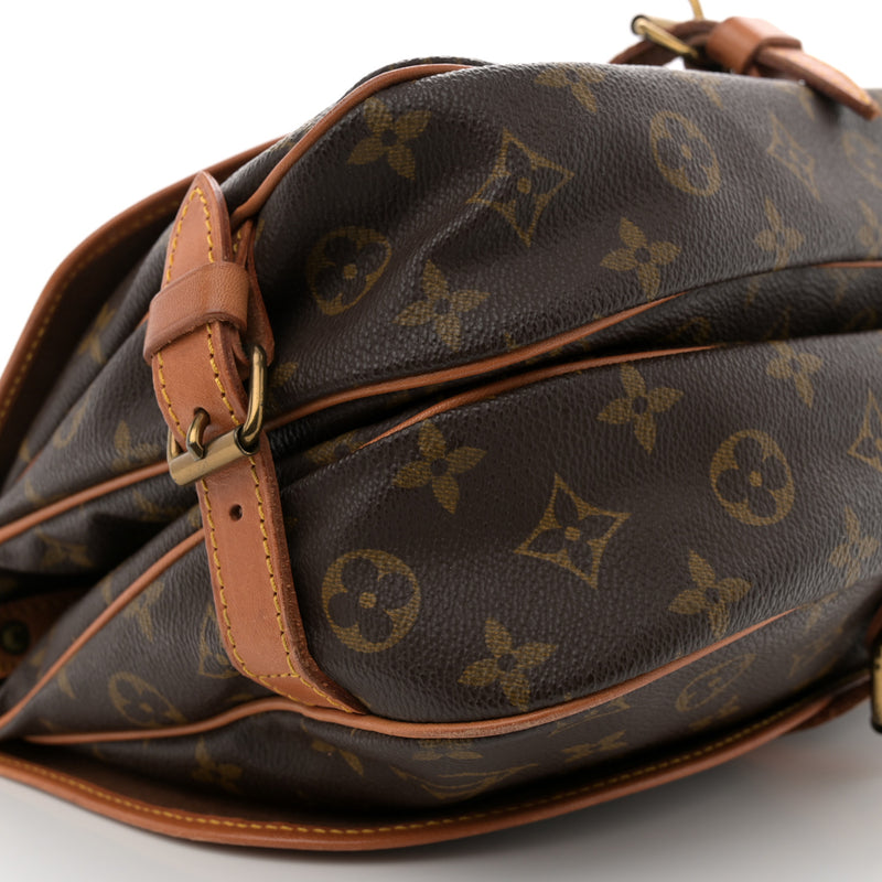 Louis Vuitton Saumur 30