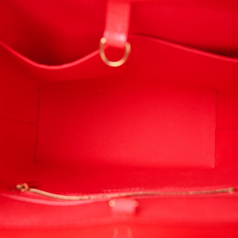 Louis Vuitton Vernis Avalon Mm Rouge