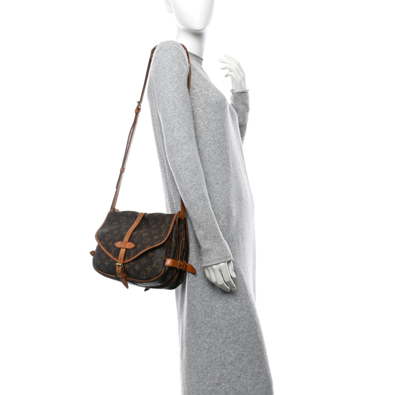 Louis Vuitton Saumur 30