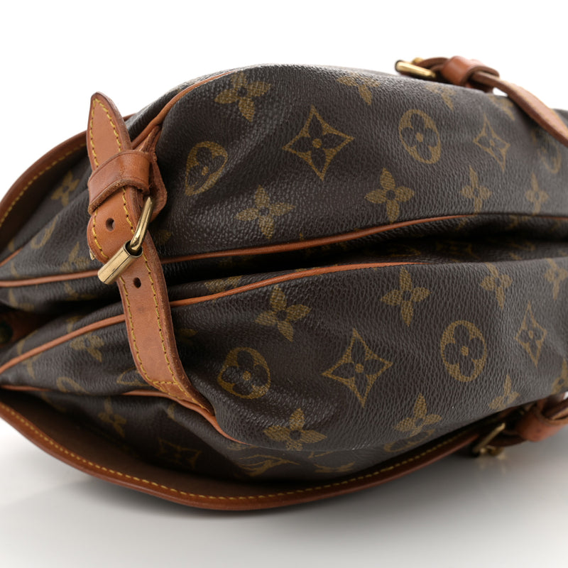 Louis Vuitton Saumur 30