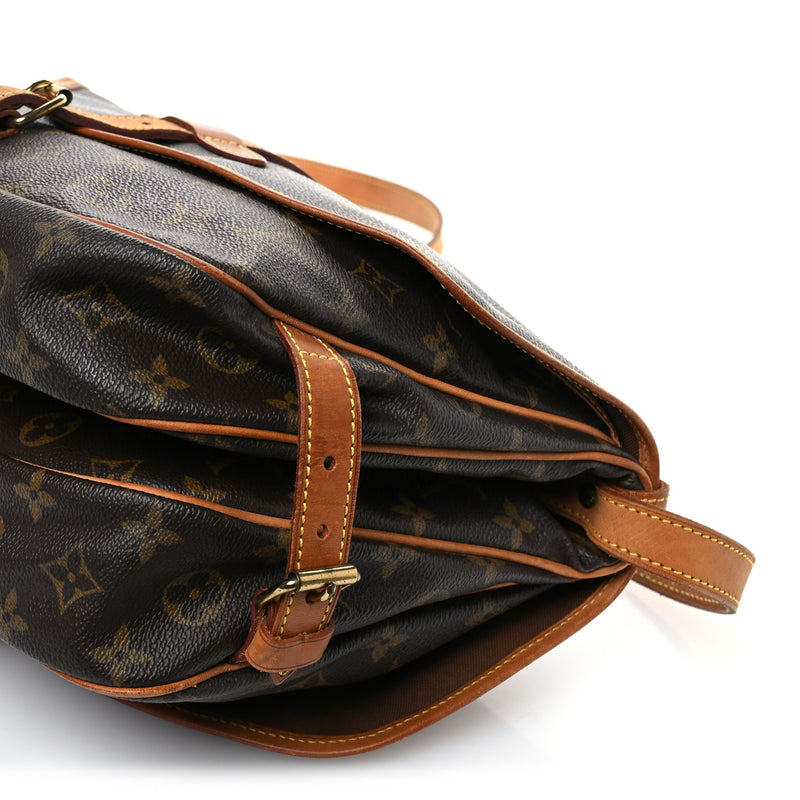 Louis Vuitton Saumur 30