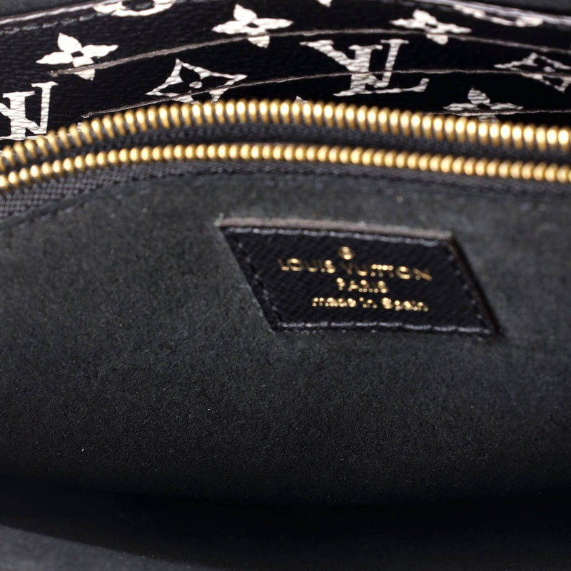 Louis Vuitton Double Zip Pochette
