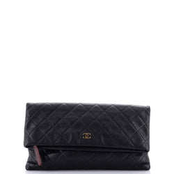 Chanel Beauty Cc Clutch Quilted Caviar