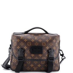 Louis Vuitton Lv Trail Messenger Bag