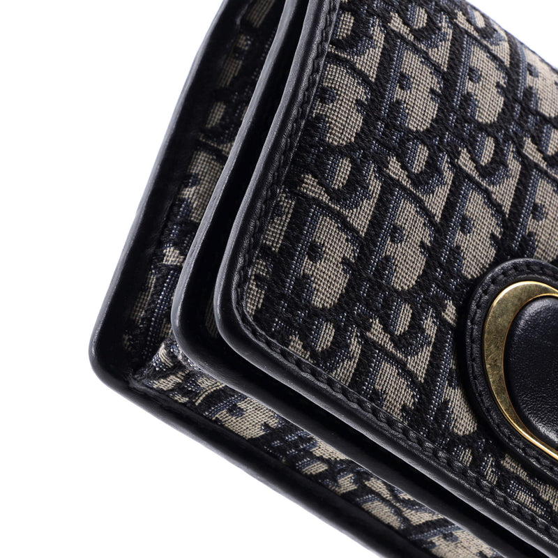 Christian Dior 30 Montaigne 2-In-1 Pouch
