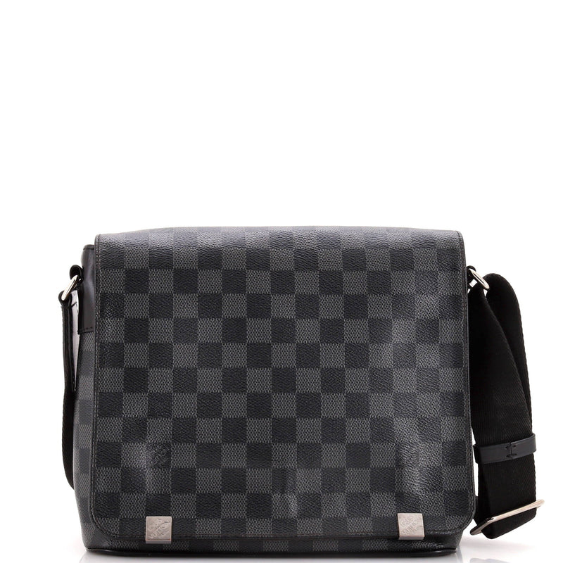Louis Vuitton District Nm Messenger Bag