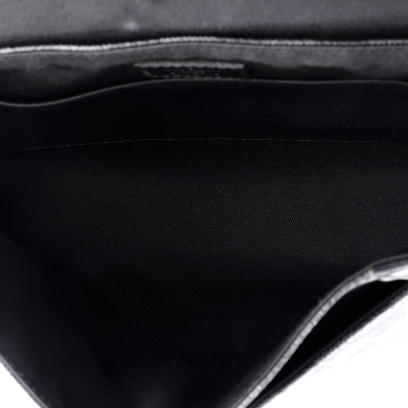 Louis Vuitton District Nm Messenger Bag