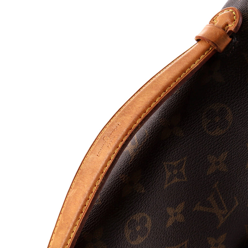 Louis Vuitton Pochette Metis Canvas